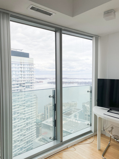 Others 5, iHost Suites Downtown Toronto, Toronto