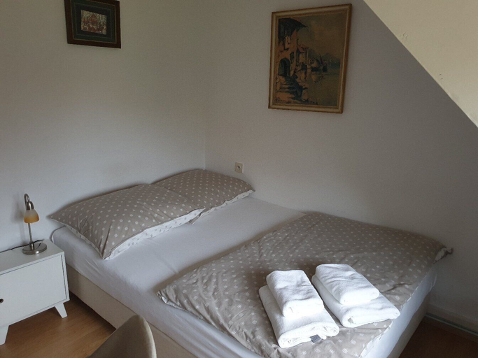 Bedroom 3, Park Inn Resort, Drawsko