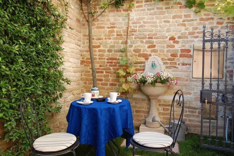 Others 5, Santa Margherita Guesthouse, Venezia