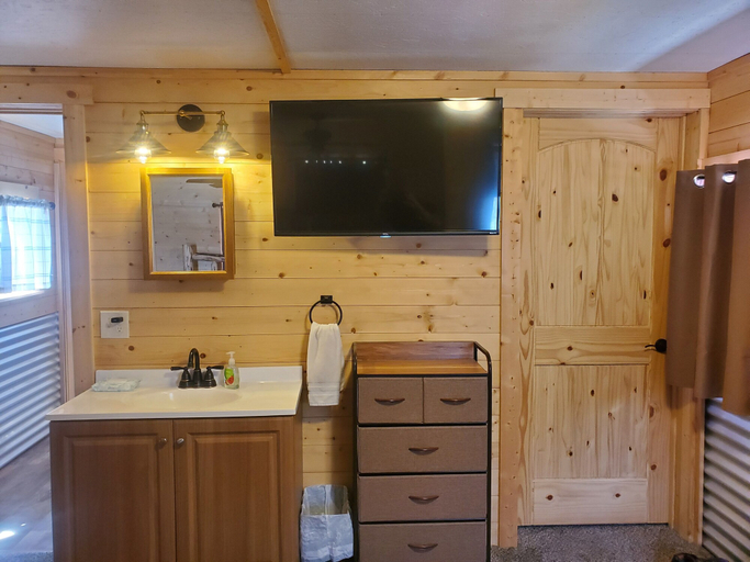 Others 5, Glacier Acres Guest Ranch, Flathead