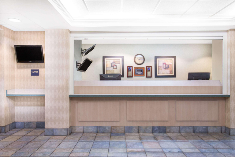 Public Area, Quality Inn Yuba City, Sutter