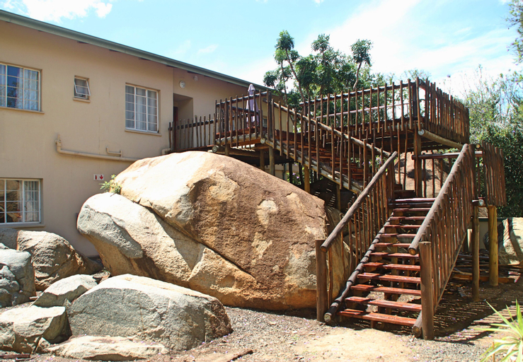 Exterior & Views 2, Natal Spa Hot Springs Self Catering, Zululand