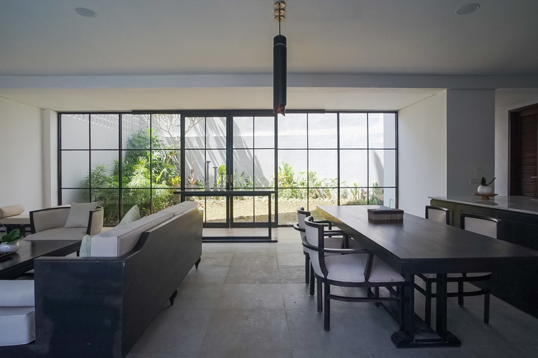 Public Area, The Dan-els By Zuzu, Badung