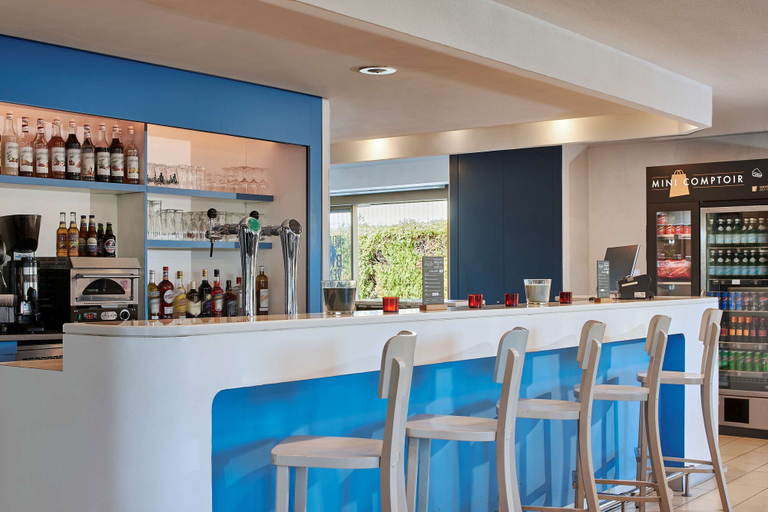 Food & Drinks 5, Kyriad Brie Comte Robert, Seine-et-Marne