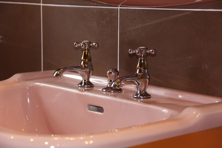 Bathroom 4, Hotel Fleur de Lys, West-Vlaanderen