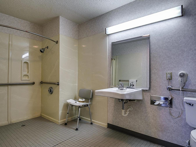 Bathroom 4, Americas Best Value Inn Midlothian Cedar Hill, Ellis