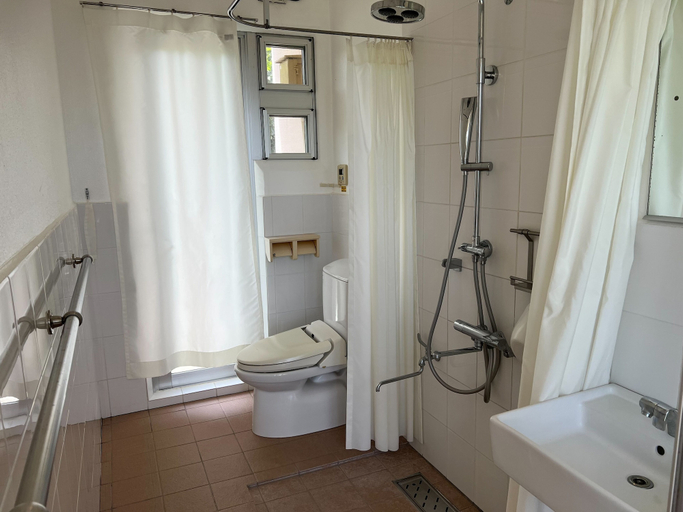 Bathroom 3, Blue Cave Hotel in Green, Ishigaki