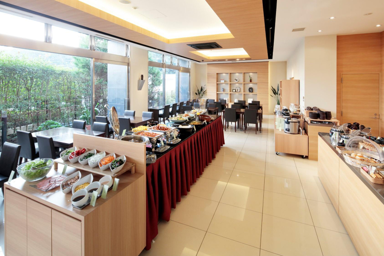 Food & Drinks 5, CANDEO HOTELS Kikuyo Kumamoto Airport, Ōzu