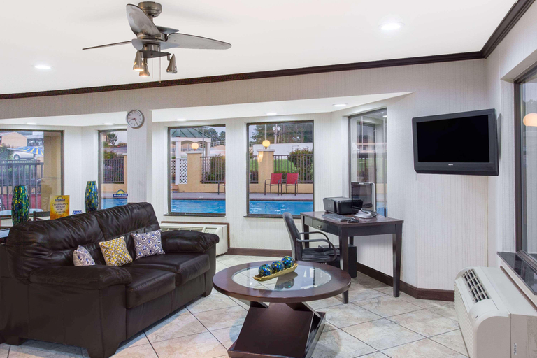 Public Area 2, Quality Inn & Suites Monticello Ar, Drew