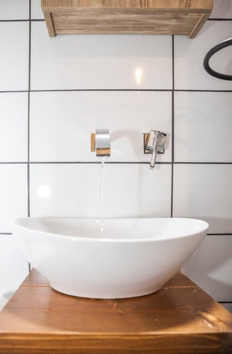 Bathroom 2, Secret Loft, 2min Walk From The Beach High Tech, Crete