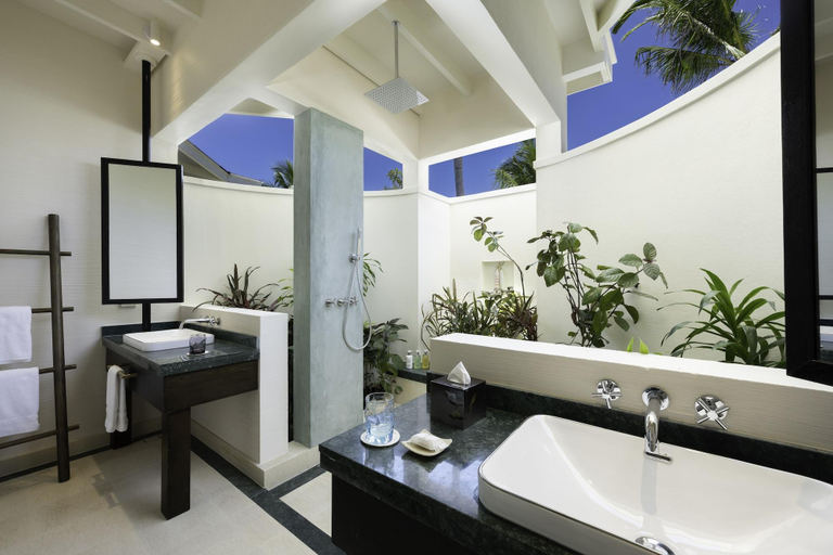 Bathroom 5, OBLU XPERIENCE Ailafushi - All Inclusive with Free Transfers, Kaafu Atoll