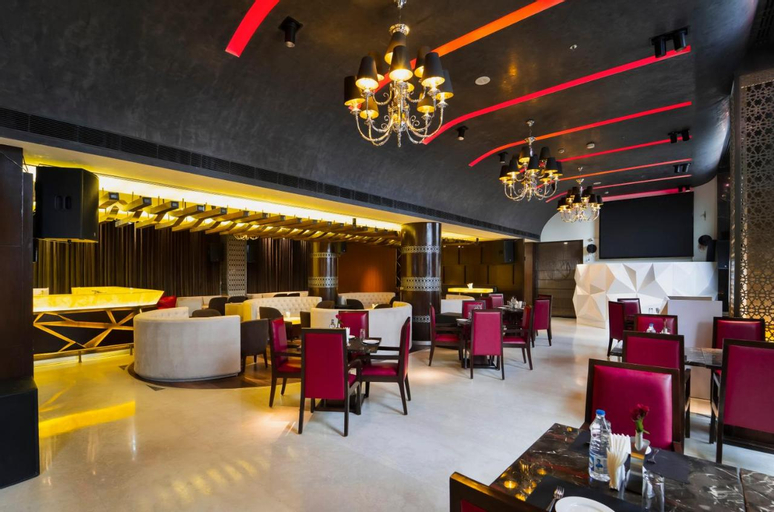 Food & Drinks 5, Udman Hotel Chattarpur, West
