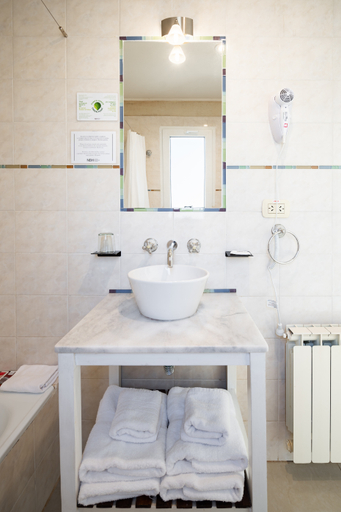 Bathroom 3, NBH | Lacus Boutique Hotel, Bariloche