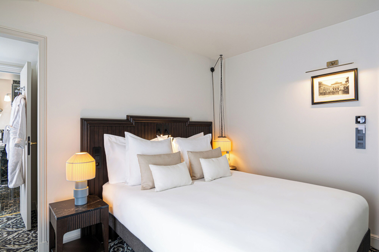 Bedroom 3, Hôtel & SPA Napoléon, Seine-et-Marne