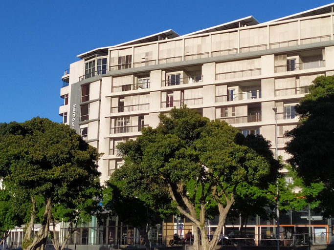 Others 4, Three Bedroom Apartment - fully furnished with balcony, City of Cape Town