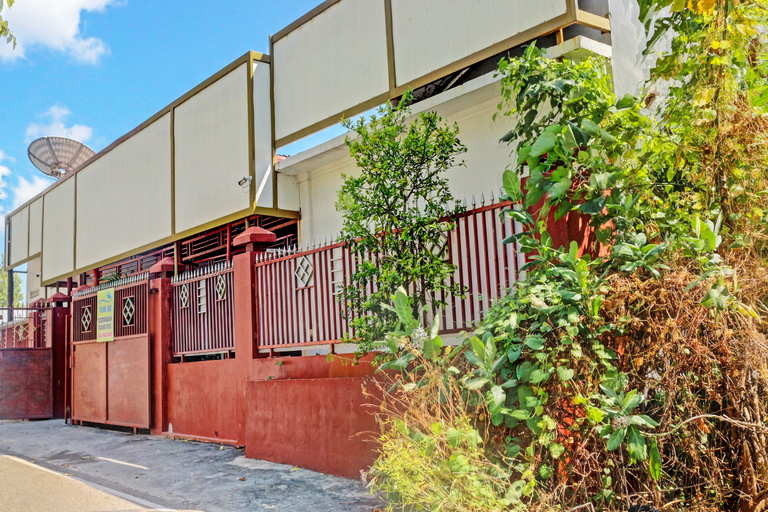 Exterior & Views 1, Oyo 91416 Puri 88 Homestay , Kupang