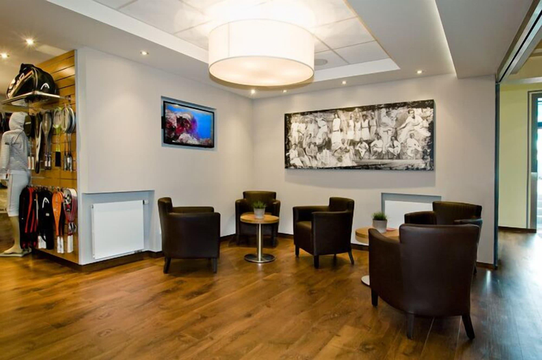 Public Area 2, Tespo Sportpark & Hotel, Rhein-Kreis Neuss