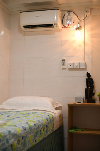 Bedroom 2, Moe Hostel, Yangon