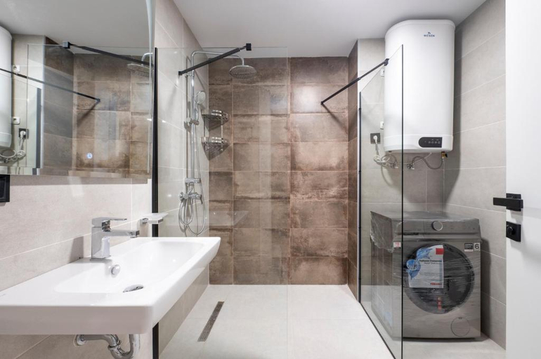 Bathroom 4, White Sails Residential Hotel, Batumi