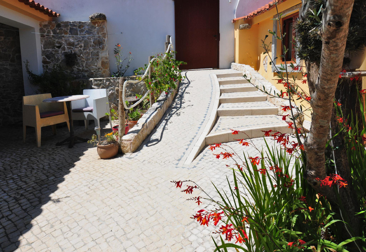 Others 4, Charming cottage with 2 bedrooms in a seaside village, Caldas da Rainha