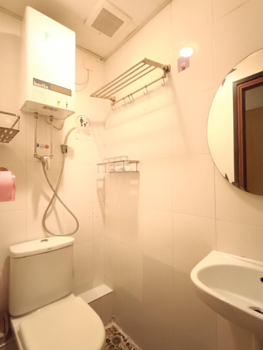 Bathroom 5, New Mong Kok Guest House, Kowloon