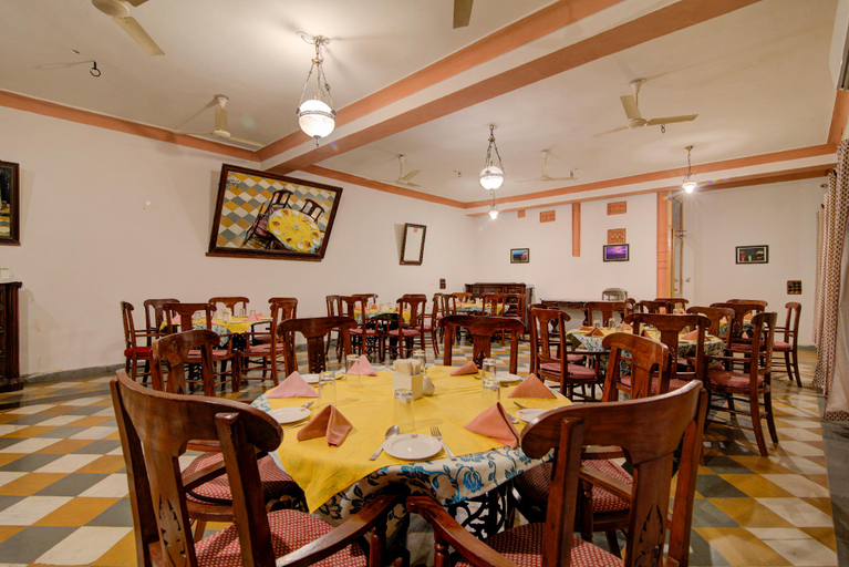 Food & Drinks 5, Fort Dadhikar, Alwar, Alwar