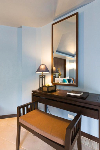 Bedroom 28