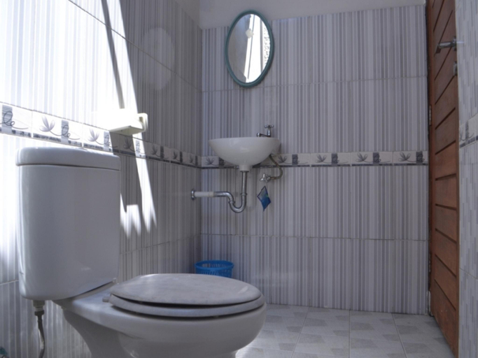 Bathroom 2, Kiayazo Homestay, Lombok
