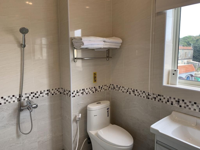 Bathroom 5, Miao Fu Homestay, Pingtung
