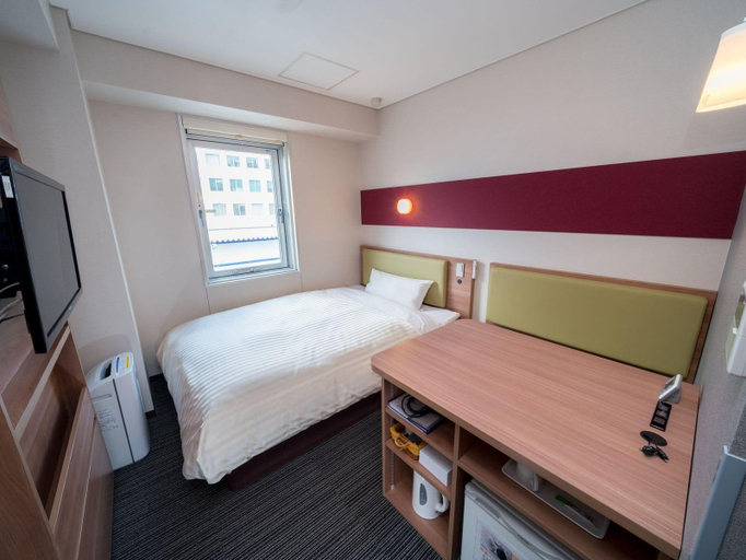 Bedroom 3, Super Hotel Aomori, Aomori