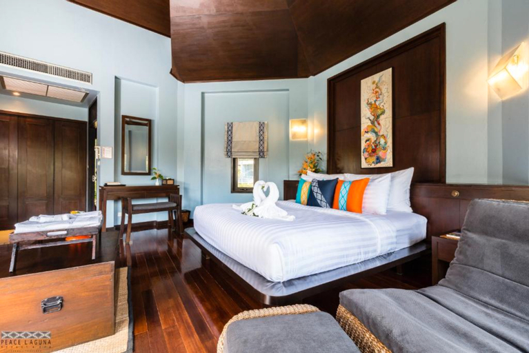 Bedroom 27