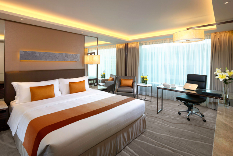 Bedroom 4, InterContinental Hotels GRAND STANFORD HONG KONG, Kowloon