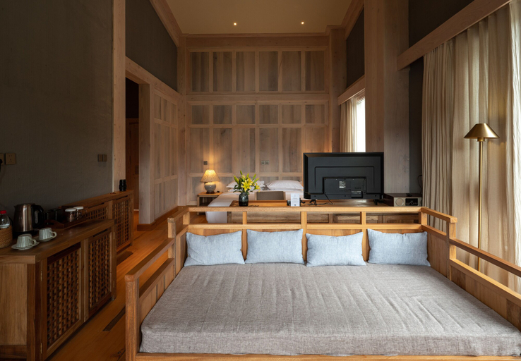 Bedroom 2, Songtsam Linka Bomi, Nyingtri