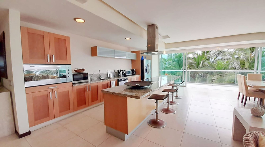 Others 5, Peninsula T3 1A by Kivoya, Puerto Vallarta