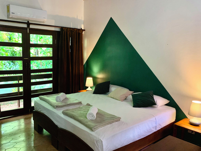 Bedroom 2, Hotel Villa Del Sol, Carrillo