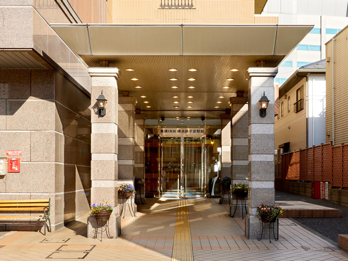 Toyoko Inn Yokohama Shinkoyasu Ekimae, Yokohama