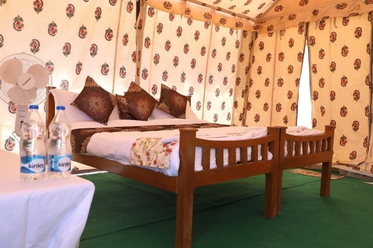 Bedroom 2, Awesam Hotel and Resort, Jaisalmer