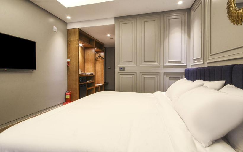 Bedroom 4, The Brain Hotel, Gangseo