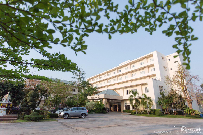 KP Hotel Udonthani, Kumphawapi