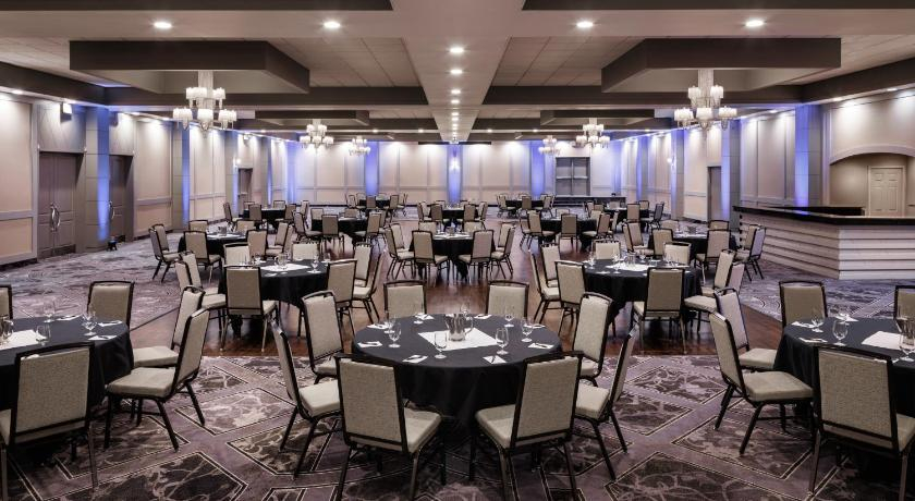Food & Drinks 5, Pomeroy Hotel & Conference Centre, Division No. 19