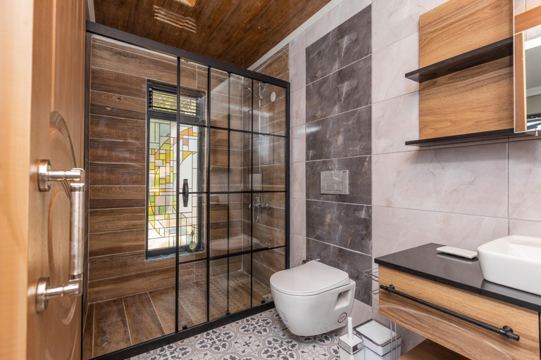 Bathroom, W Adrasan, Kumluca