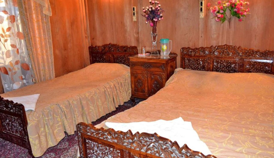 Bedroom 3, De Laila House Boat (Marketed By Sterling), Srinagar