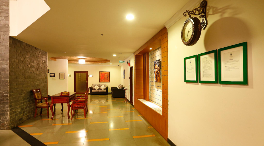 Public Area 3, Spicegrove, Idukki