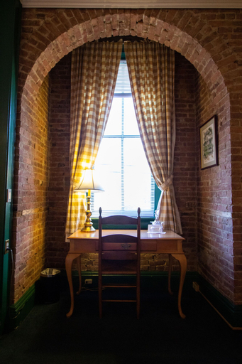 Bedroom 26