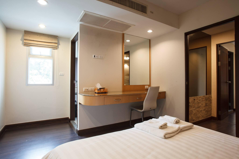 Bedroom 3, 3c-two Bedroom/3baths Near Mrt/bts Bkk Downtown, Wattana