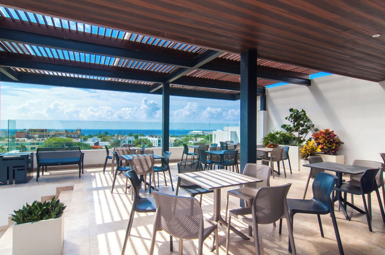 Food & Drinks 5, Ipana by Casago, Cozumel