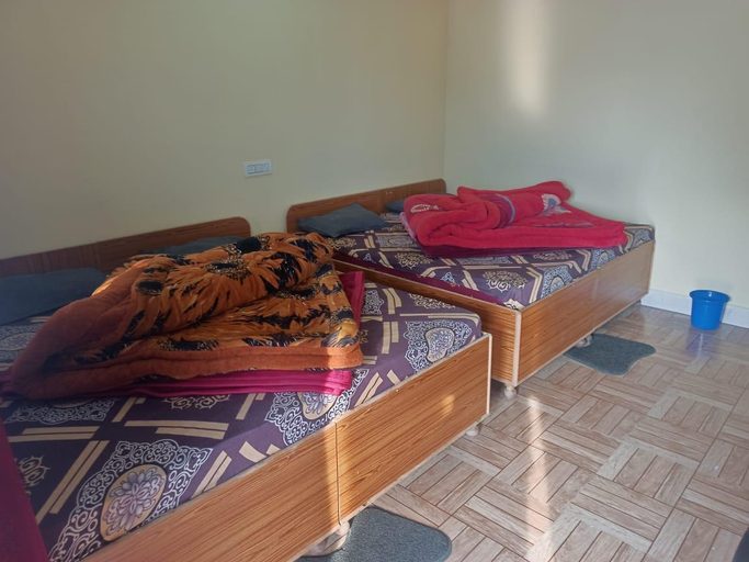 Bedroom 2, King of Himalaya Homestay, Chamoli