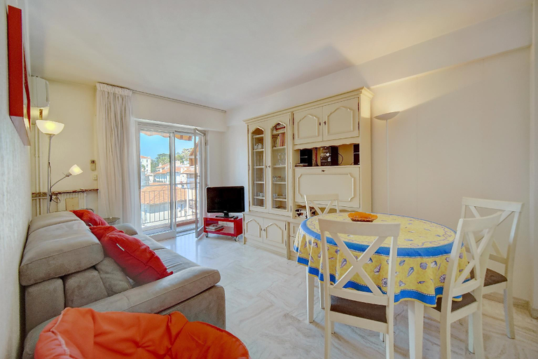 Others 3, 2 room in center very comfortable with wi fi, Alpes-Maritimes