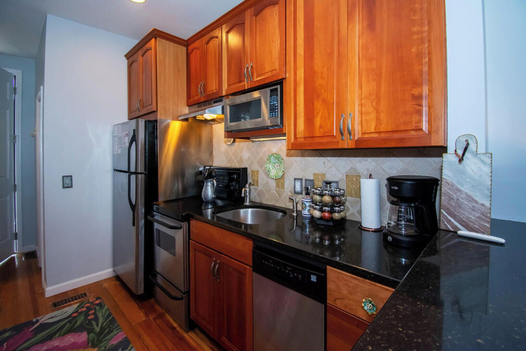 Others 4, 708 Ocean Cottage, Beaufort