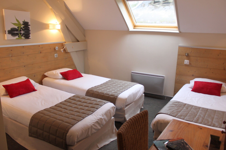 Bedroom 3, Logis Hôtel le Manoir de Gavrelle, Pas-de-Calais